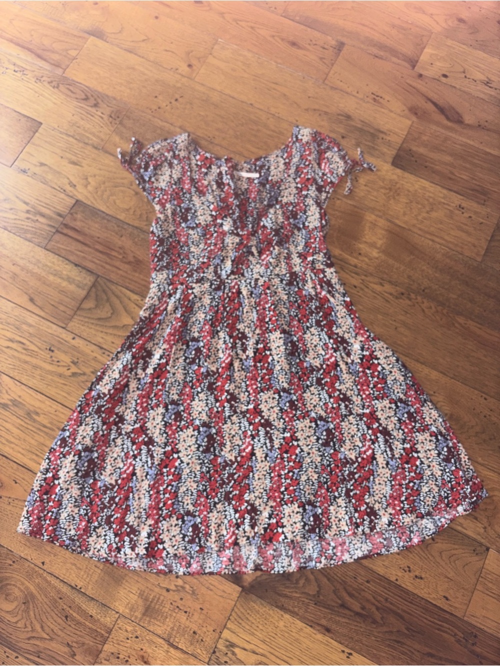 Free People Women’s Floral Red Short Sleeve Dress with Cutout Detail Size Med
